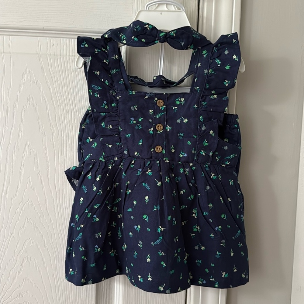 NWOT Carter's 18M Navy Floral Baby Outfit With Matching Bow